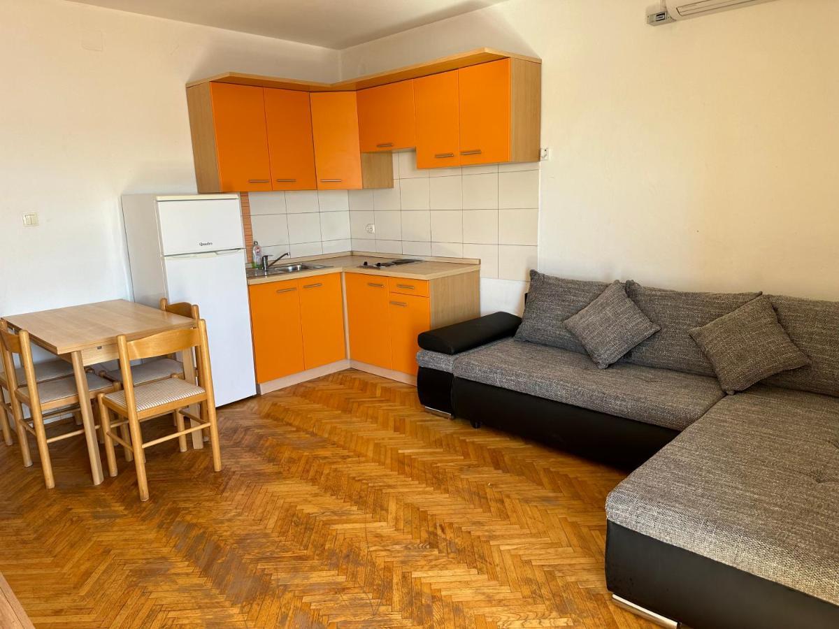 Apartment 4 Persons - Direct By The Sea, 1St Floor Ljubač Buitenkant foto